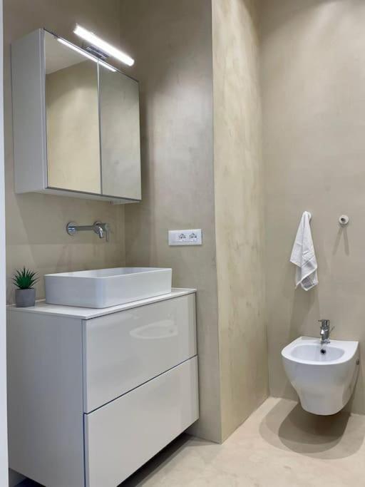 Appartement Ad Appena 50 Metri Dal Mare! à Trapani Extérieur photo